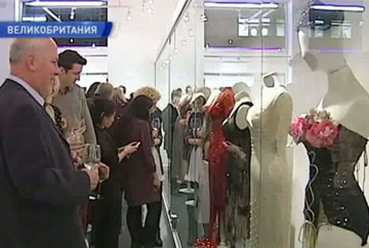 В Лондоне открыли выставку нарядов Мэрилин Монро