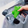 Азаров поручил Хорошковскому обеспечить стабильность цен на топливо