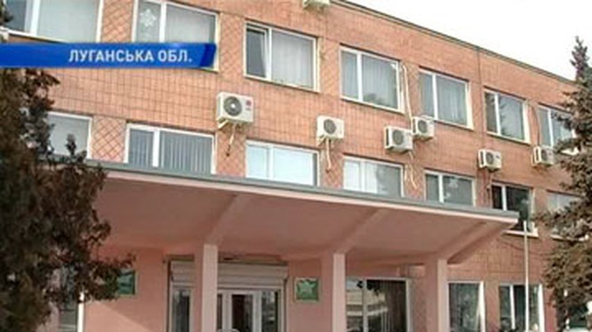 Жители Ровеньков остались на сутки без воды