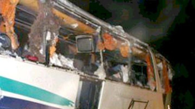 В Швейцарии разбился туристический автобус: Погибли 22 ребенка