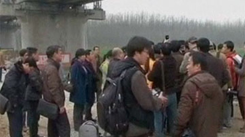 В Китае во время тестирования завалился железнодорожный мост