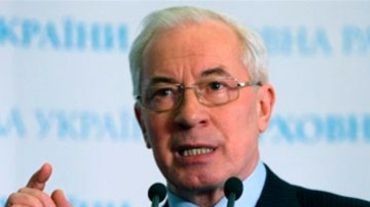 Азаров приготовился объявить тендер по сланцевому газу