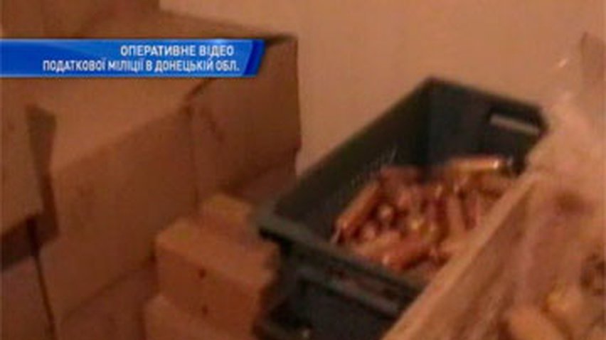 В Макеевке обнаружили склад с колбасой и сыром неизвестного происхождения