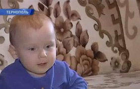 Тяжелобольной Максим нуждается в средствах на лечение за границей