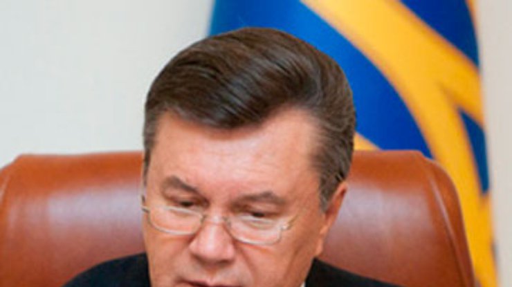 Янукович уверен, что сможет построить мост в Запорожье