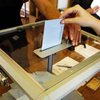 Треть французов не собираются голосовать на президентских выборах