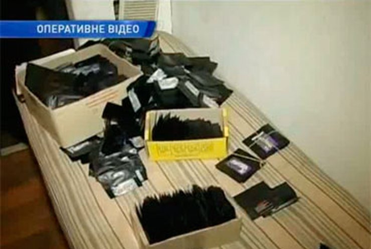 В Донецке наркоторговцы продавали наркотики под видом табака для кальяна