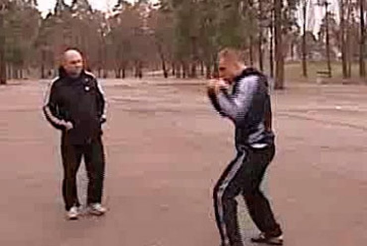 Максим Бурсак выйдет на ринг против француза Хассана Н'Джикамома