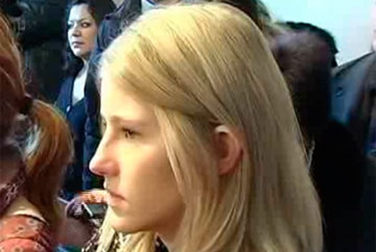 Семья Романа Ландика подала в суд на избитую им девушку