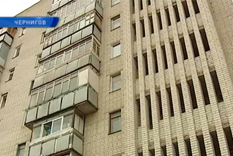 В Чернигове массово выселяют жильцов общежития