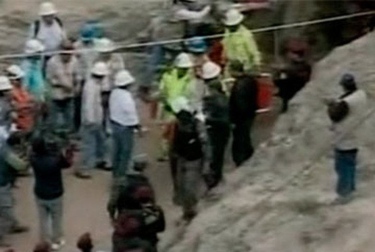 В Перу спасли шахтеров, которые неделю находились под землей