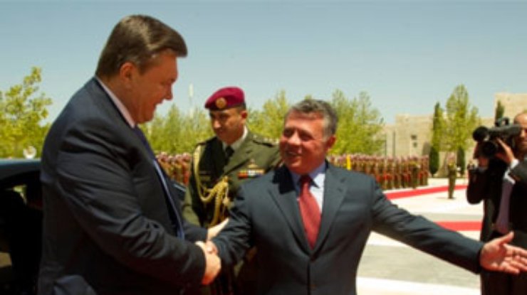 Янукович предложил Иордании помощь в строительстве АЭС и газопроводов