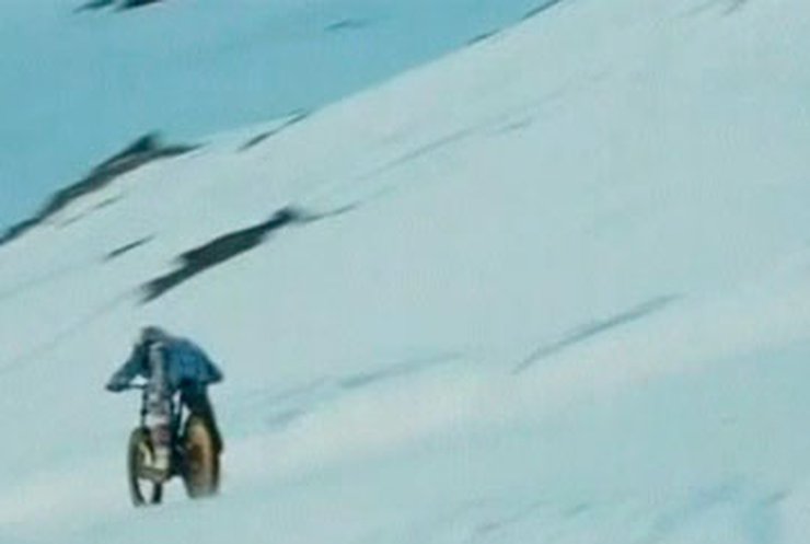 Француз собирается установить рекорд скорости в спуске на велосипеде с альпийской вершины