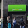 Безработных женщин в Британии все больше