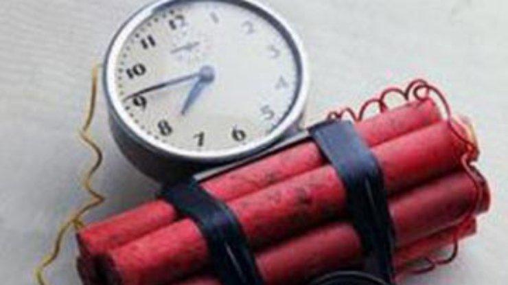 В Виннице в руках подростков взорвалось самодельное устройство