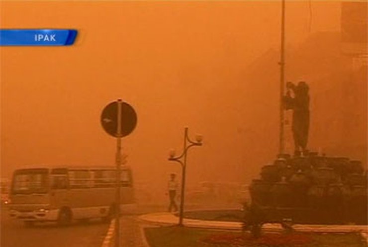 Багдад оказался в мощной песчаной буре