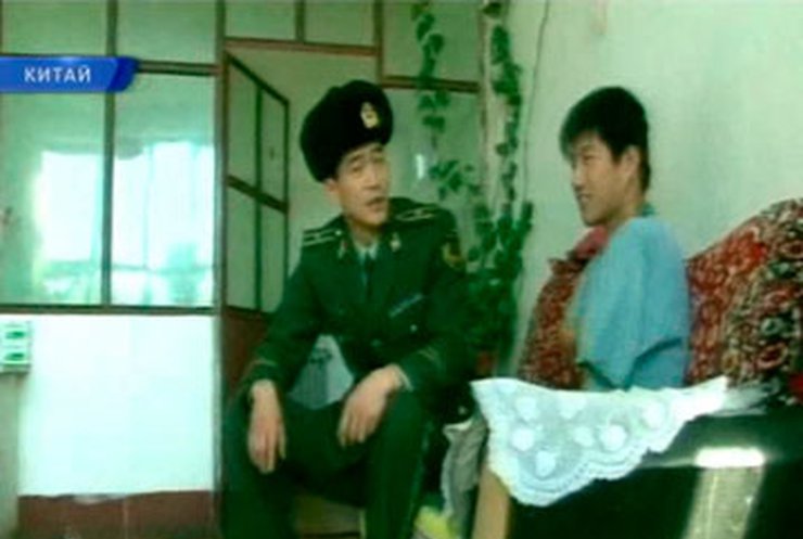 Китайские военные помогли инвалиду поверить в себя
