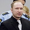 Брейвик звонил в полицию, чтобы сдаться