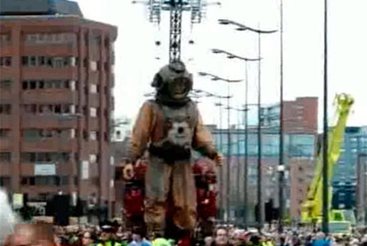 В Ливерпуле устроили шоу, посвященное 100-летию гибели Титаника