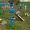 На Хмельнитчине подростки разгромили 16 могил