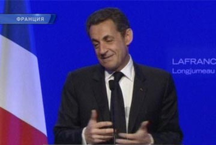 Саркози вызывает своего противника на дебаты