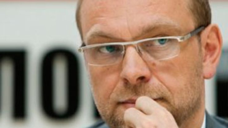 Власенко: У нее гематома размером с хороший мужской кулак