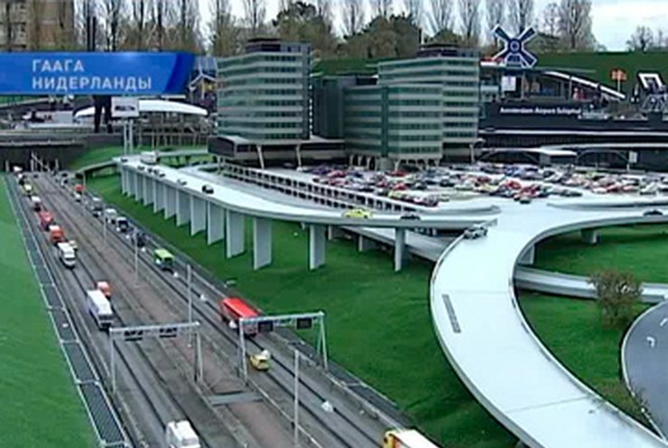 В Гааге после реконструкции открылся парк миниатюр