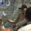 Кубок Евро-2012 атаковала активистка "Фемен"