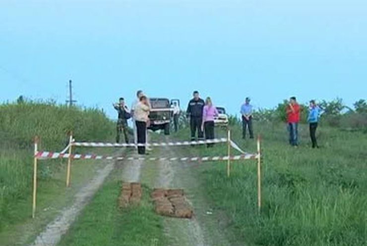 В Черниговской области люди наткнулись на склад боеприпасов
