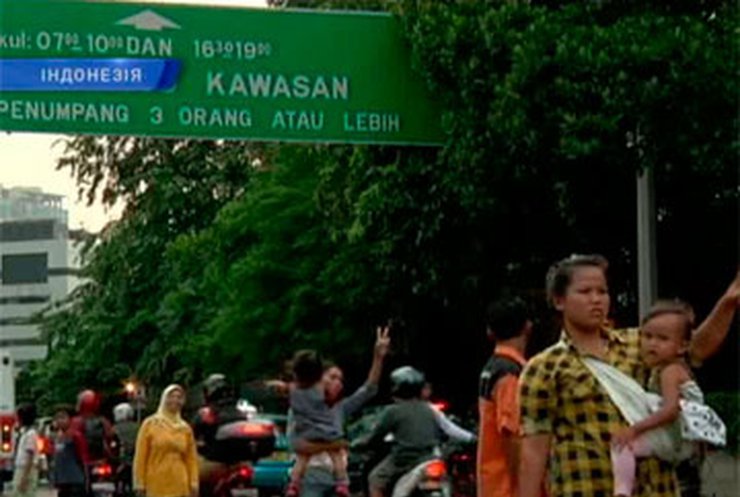 В Джакарте запретили въезд машин без пассажиров в центр города