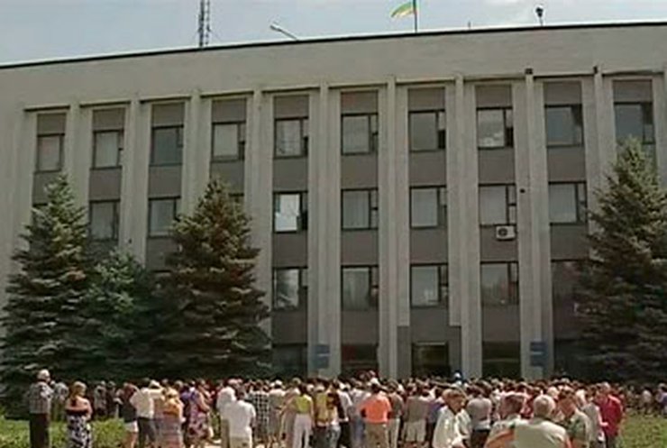 Жители Донецкой области требуют прекратить добычу циркония