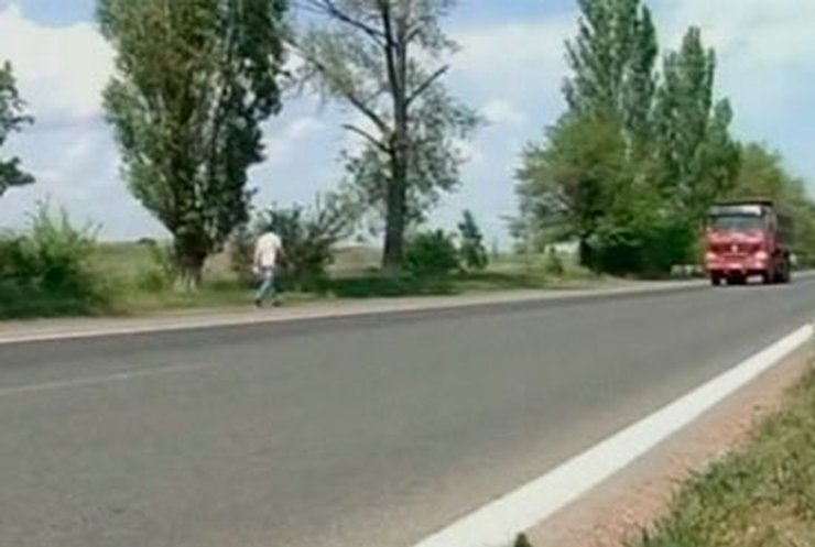 Под Донецком пьяный водитель пытался убить свою знакомую
