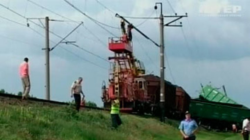 В Крыму сошли с рельс 19 грузовых вагонов