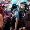 В столкновениях пацифистов и полиции в Чикаго ранены четверо человек
