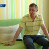 Растет количество волонтеров, готовых бесплатно приютить еврофанатов