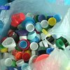 Поляки собирают пластиковые крышечки ради помощи нуждающимся
