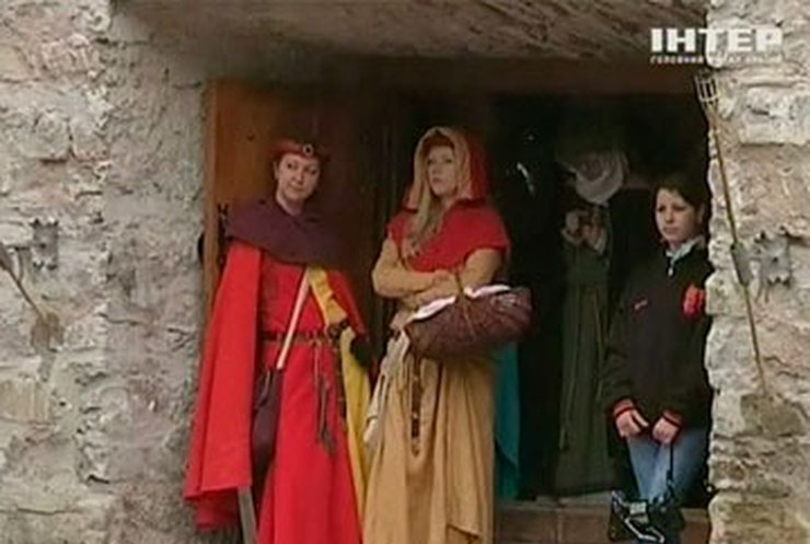 В Каменец-Подольске начался фестиваль средневековой культуры "Порта темпорис"