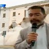 В Италии репортера чуть не придавило обвалившейся стеной