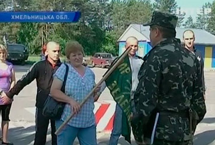 На крупнейшем складе боеприпасов Украины прошли военные учения