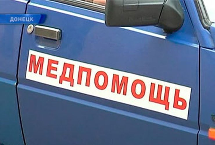 Шестнадцать журналистов отравились во время открытия вокзала в Донецке