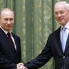 Азаров увидел, что Путин и Медведев хотят поскорее договориться по газу