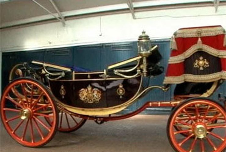Британцы подготовили праздничный экипаж для юбилея королевы