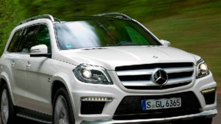 Mercedes-Benz анонсировал "заряженный" кроссовер G65 AMG