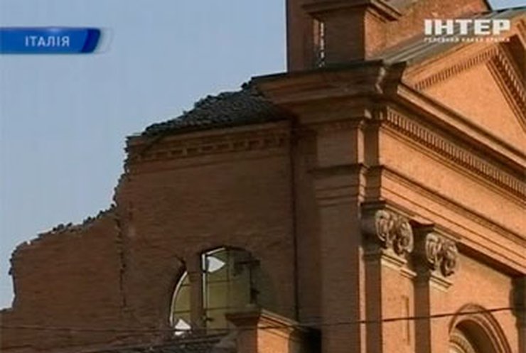 В Италии немного подорожает бензин для помощи пострадавшим от землетрясения