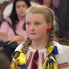 Виктор Янукович побеседовал с украинскими детьми