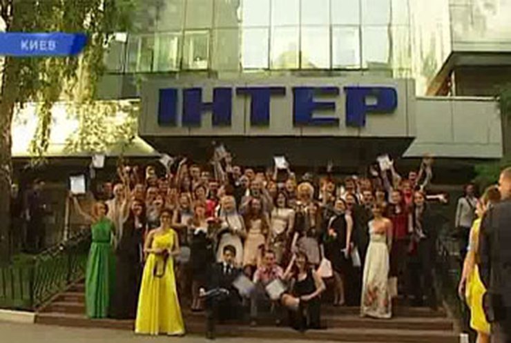 Интершкола выпустила новых медиа-специалистов