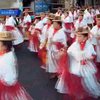 На улицы Ла-Паса вышли более 30 тысяч танцоров