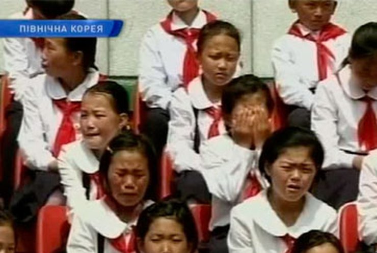 Пионеры Северной Кореи отпраздновали 66-летие своей организации