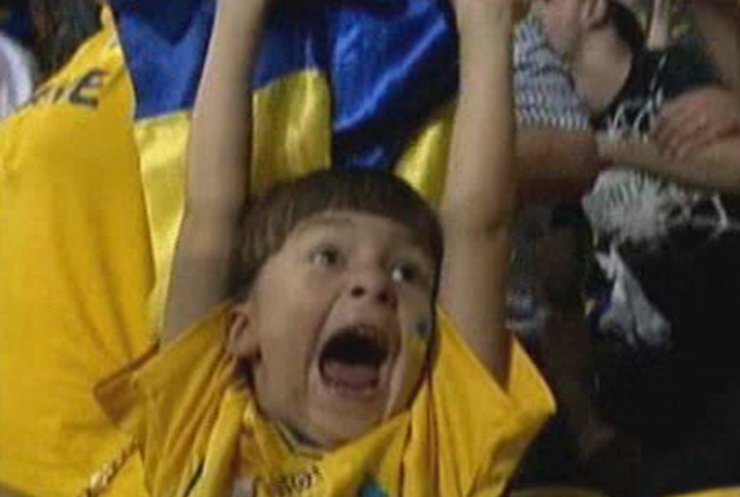 Юный фанат сборной Украины стал звездой интернета
