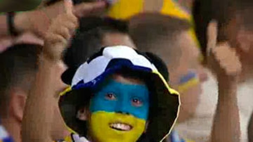 Украинские фанаты довольны победой нашей сборной